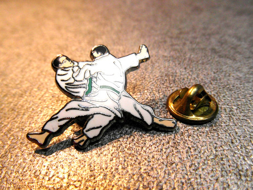 Pins pin judo kimono - judo,