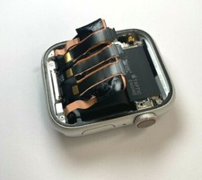 Apple Watch Série 4 44 Mm Gris Sidéral Boîtier LTE AUCUN LCD TEL QUEL