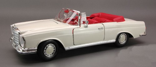 Maisto mercedes 280 se - 1:18,