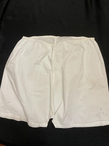 Ancienne culotte brodée - ancienne,