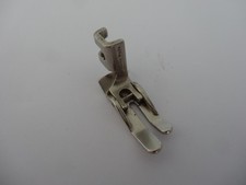 Pied de biche articulé Elna