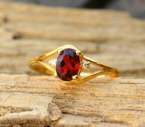 Bague grenat faite - , à