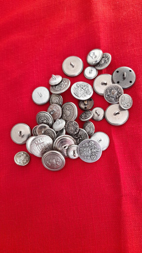 Lot boutons anciens metal - anciens,