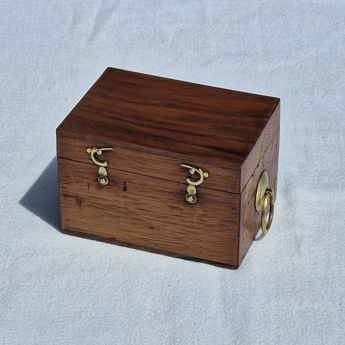 Boîte bois noyer xixe - en,