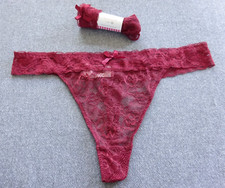 Lot 2 strings dentelle