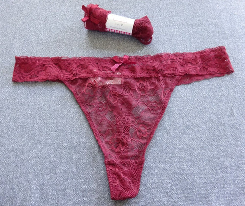 Lot strings dentelle - strings,