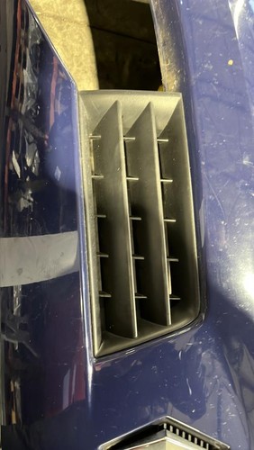 Calandre gauche renault megane - calandre,