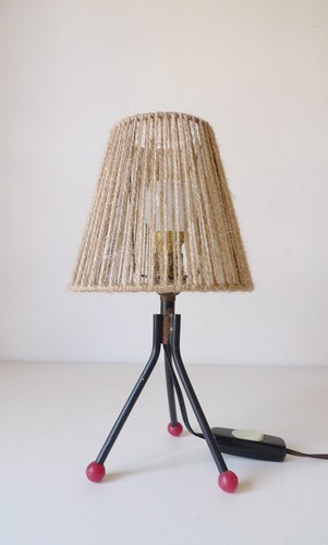 Lampe tripode poser en - poser,