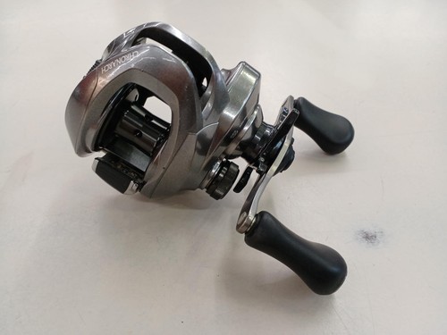 Shimano baitcasting reel - shimano,
