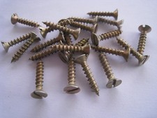 Lot de 22 Anciennes Vis à