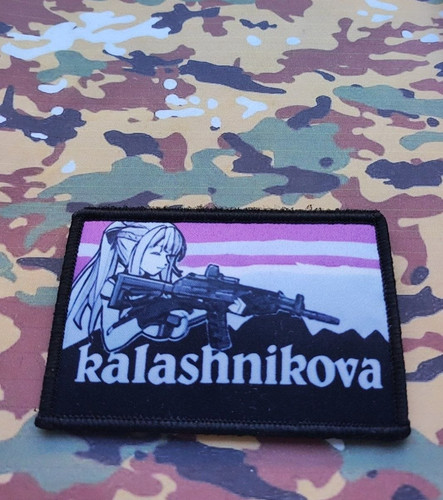 Badge kawaii kalashnikova - badge,