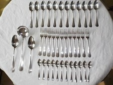 Ménagère 39 pièces métal