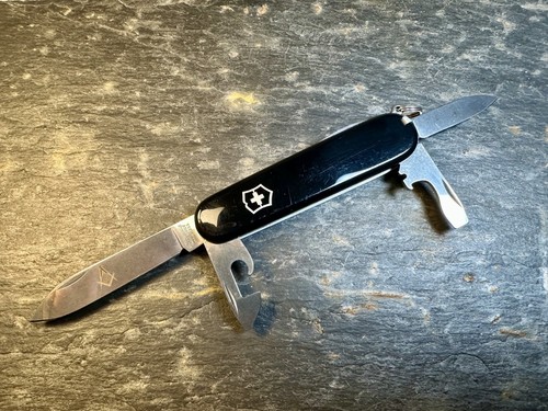 Superbe couteau victorinox - superbe,