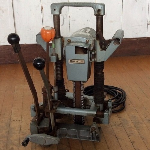 Hitachi chaîne mortaiseuse - chaîne,