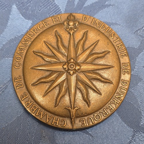 09l25 ancienne médaille - 09l25,
