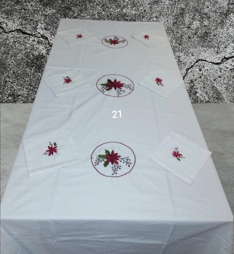 Nappe brodée faite mains - nappe,