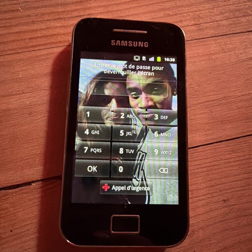 Smartphone samsung galaxy ace - smartphone,