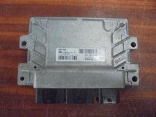Calculateur moteur RENAULT CLIO 3 PHASE 2 BREAK 237101562R