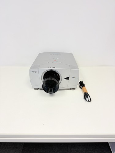 Sanyo projector pro xtrax - sanyo,