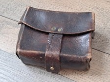 Une cartouchière militaire Espagnol cuir noir Modèle 26 ww2 militaria.