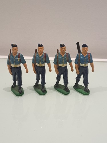 Soldat quiralu - lr, cl