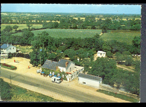 Laval garage avec pompe - 53:, à