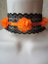 Collier ras du cou noir et