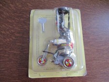 JOUET en Fer Blanc ELEPHANT -