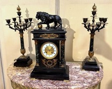 Garniture de Pendule de forme