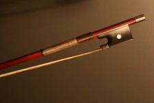 SUPERBE ARCHET DE VIOLON