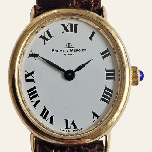 Montre ovale vintage femme