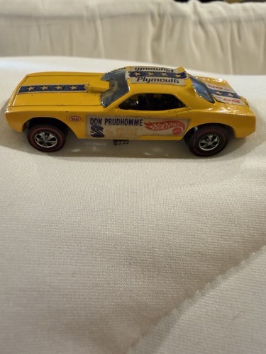 Vintage 1969 hot wheels yellow - hot,
