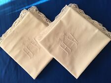 Paire taies d'oreiller ancienne brodée cousue main/mono : HV  ( 71 X 72 cm (C16)