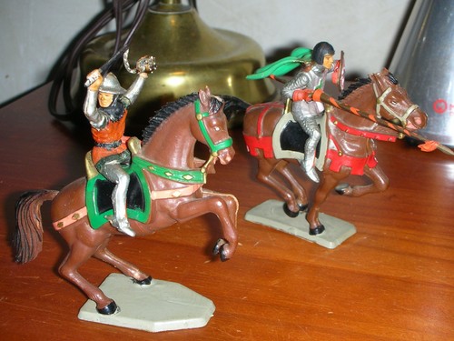 Lot figurine starlux moyen - ,