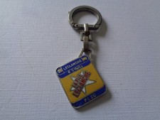 ANCIEN PORTE CLE AUGIS EMAILLE