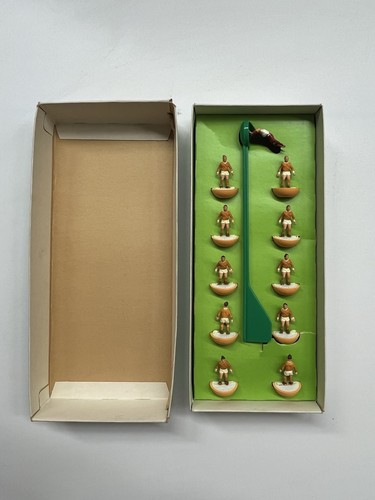 Subbuteo team netherlands ref - netherlands,