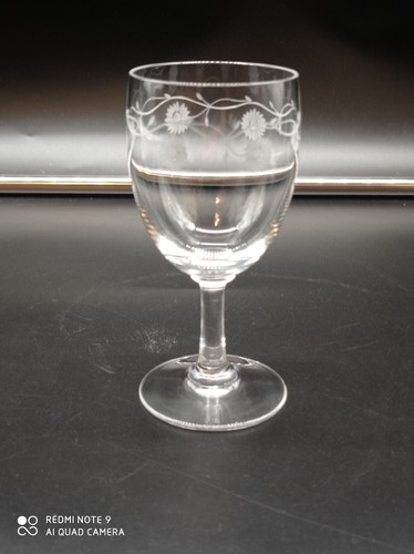 Verre vin blanc en - à,