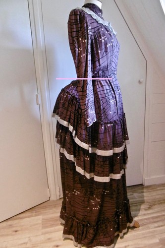 Ancien costume façon downton - costume,