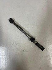 Axe de roue avant YAMAHA XT TENERE 600 1988  -  1991