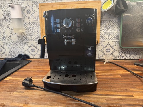 Longhi magnifica ecam - de'longhi,