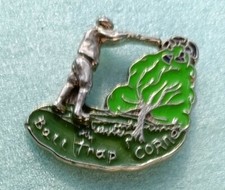 Rare Pin's Chasse Ball-Trap