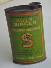 Burette d'huile SINGER.