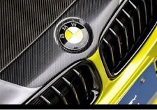 Film vinyle carbone 5D noir adhésif thermoformable 150 x 200 cm + Raclette 3M