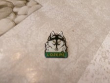 pin's Lozère - loup parc de