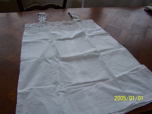 Ancienne petite chemise - , de