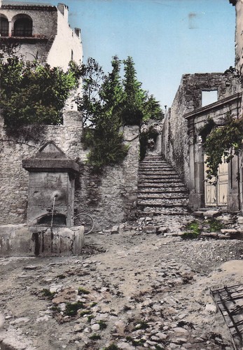 Vaison romaine fontaine - 84, la