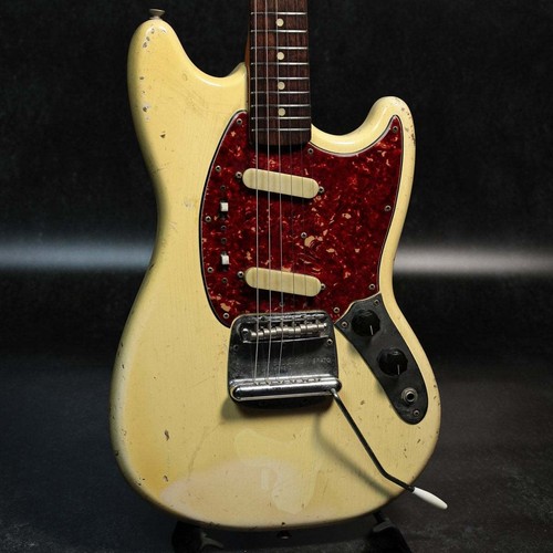 Fender 1965 mustang - 1965,