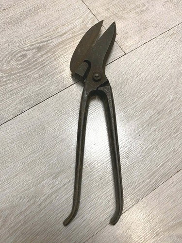 Outil très ancien grosse