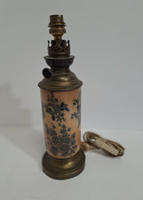 Pied de lampe à pétrole en faïence de Lunéville