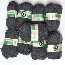 LOT DE 9 PELOTES DE LAINE